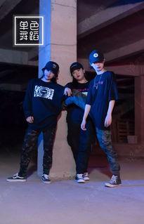 成人课前热身舞动作视频,轻松唤醒身心活力